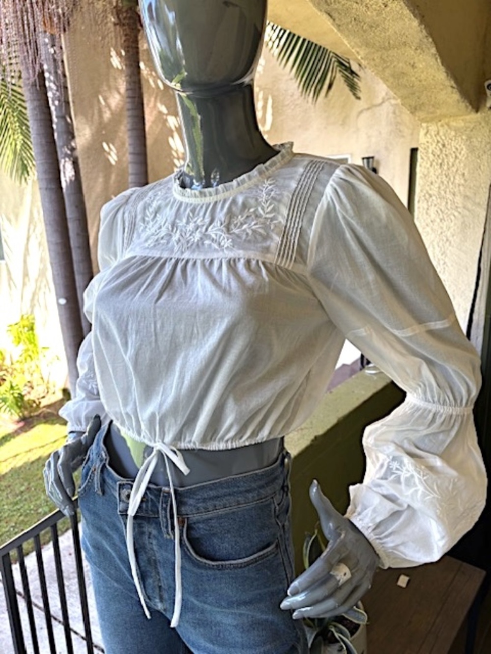 REFORMATION Embroidered Cotton Voile L/S Crop Top/Blouse NWOT/sz S - Picture 11 of 13